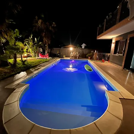 Etna Pool Catania-sea View