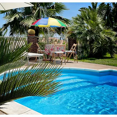 Etna Pool Catania-sea View 게스트하우스 마스칼루시아