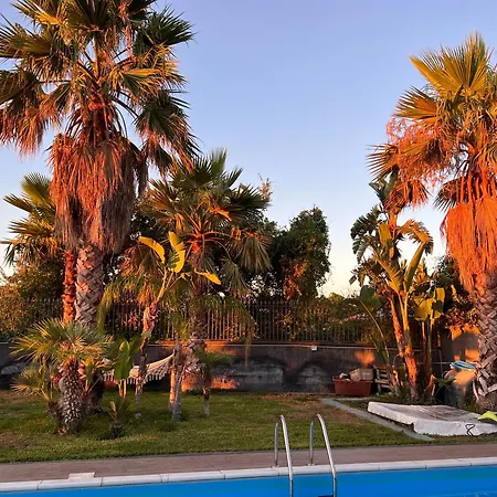 게스트하우스 Etna Pool Catania-sea View 4*