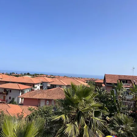 ゲストハウス Etna Pool Catania-sea View