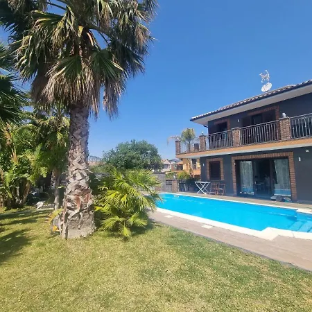 Etna Pool Catania-sea View *